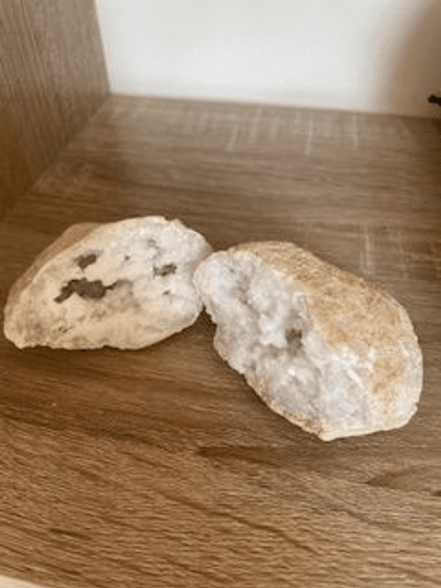 Géode de calcite 288 gr (1)